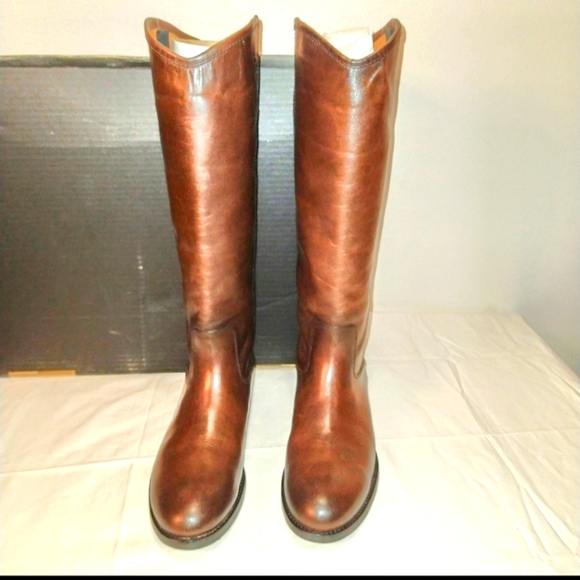 Frye Melissa 2 Leather Equestrian Inspired Pull-On Riding Boots - Picture 3 of 12